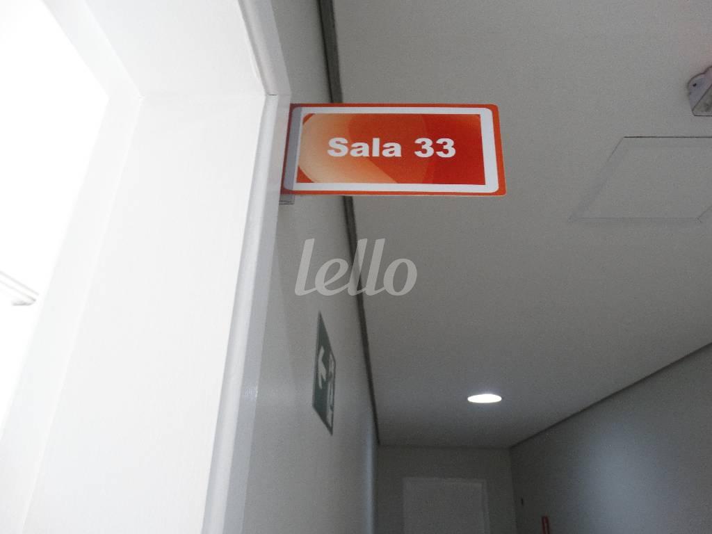 DSC03839 de Sala / Conjunto para alugar, Padrão com 48 m², e em Jardim - Santo André