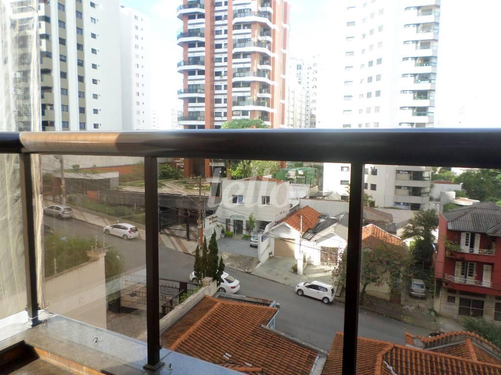VARANDA SUÍTE de Apartamento à venda, Padrão com 223 m², 4 quartos e 7 vagas em Vila Pompeia - São Paulo