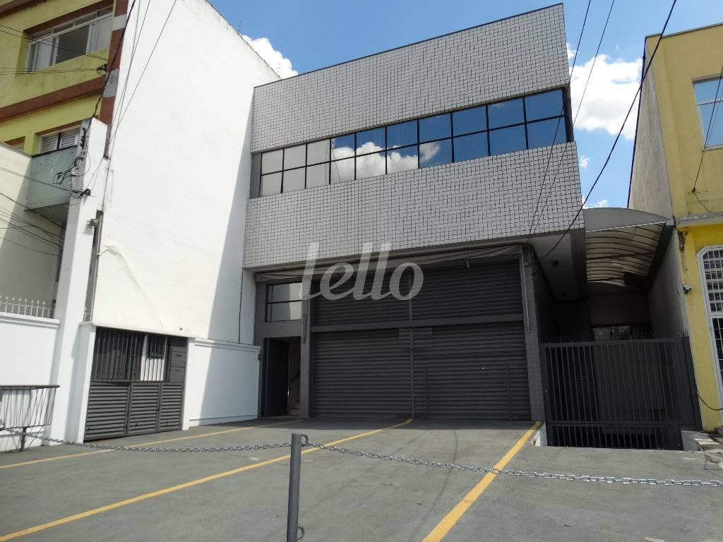FACHADA de Prédio Comercial para alugar, Monousuário com 706 m², e 17 vagas em Vila Romana - São Paulo