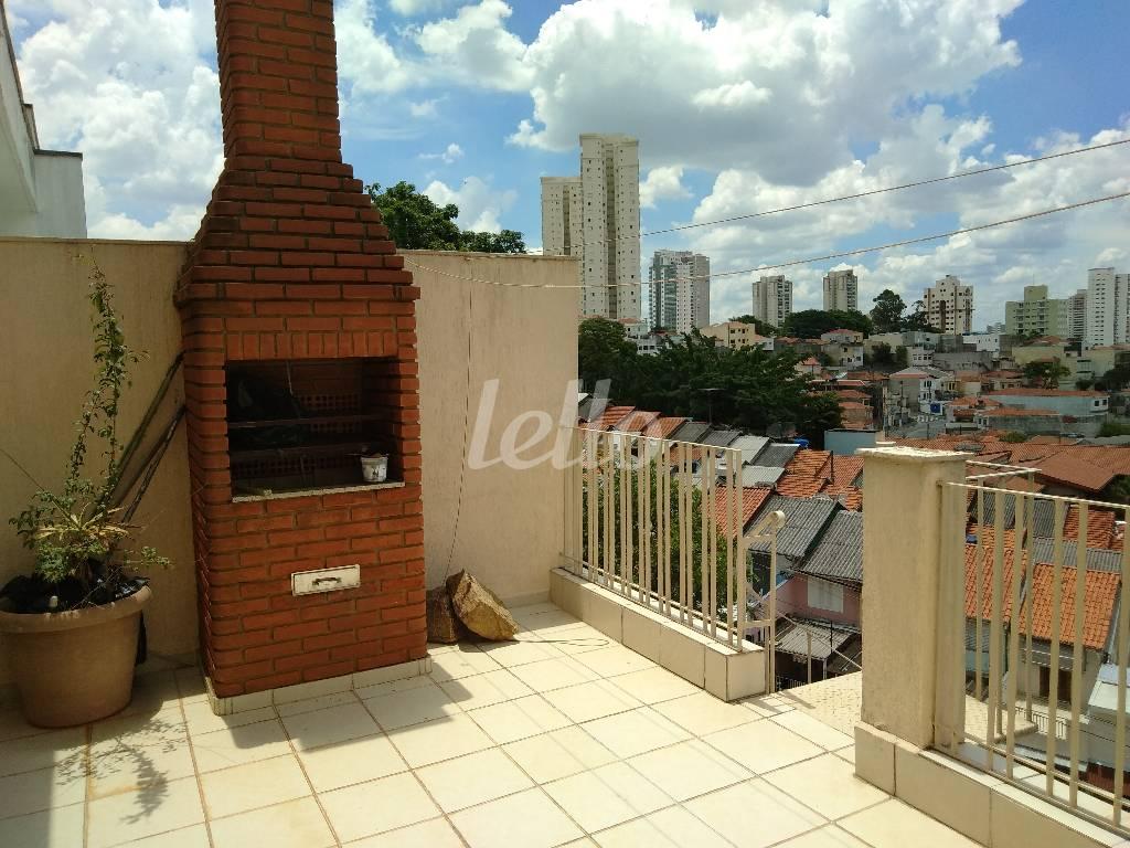 CHURRASQUEIRA de Casa à venda, sobrado com 300 m², 3 quartos e 6 vagas em Mooca - São Paulo