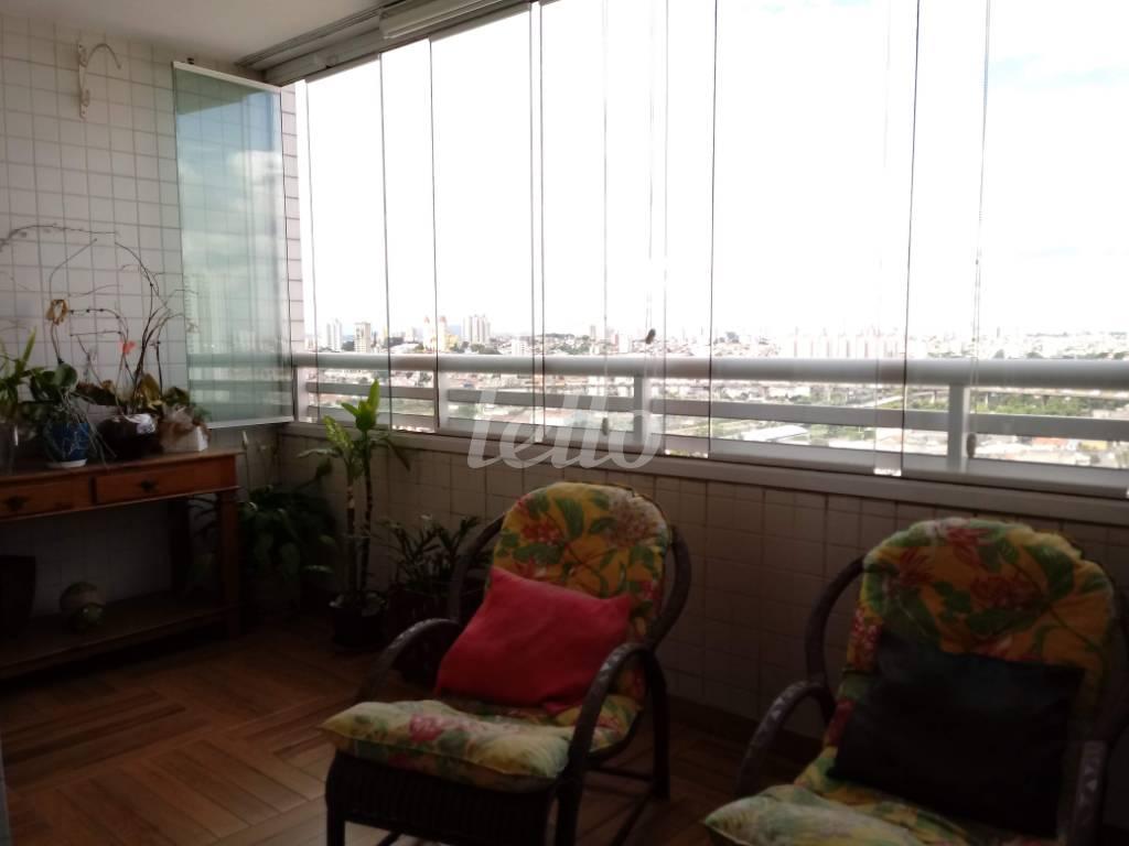 SACADA de Apartamento à venda, cobertura - Padrão com 196 m², 4 quartos e 2 vagas em Tatuapé - São Paulo