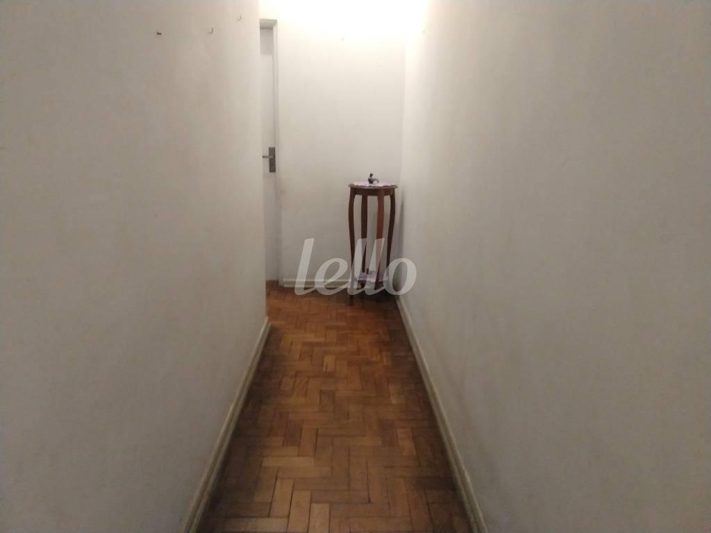CORREDOR de Apartamento à venda, Padrão com 148 m², 3 quartos e 1 vaga em Pinheiros - São Paulo