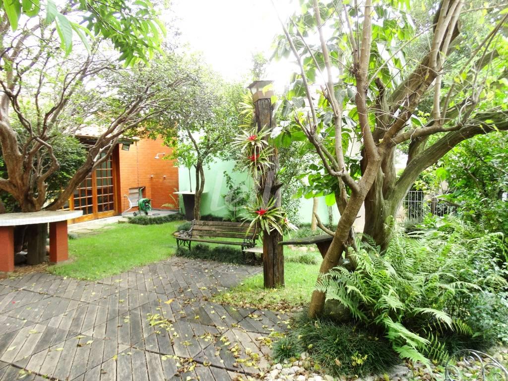 JARDIM de Casa para alugar, sobrado com 265 m², 3 quartos e 7 vagas em Parque da Vila Prudente - São Paulo