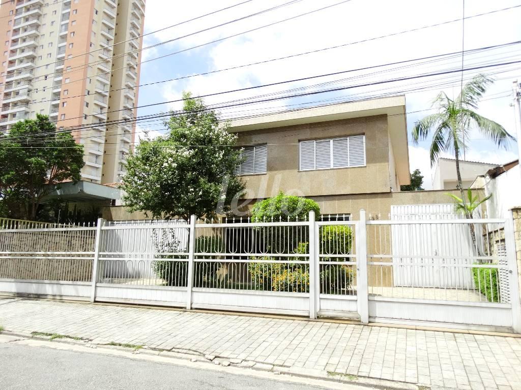 FACHADA de Casa para alugar, sobrado com 265 m², 3 quartos e 7 vagas em Parque da Vila Prudente - São Paulo