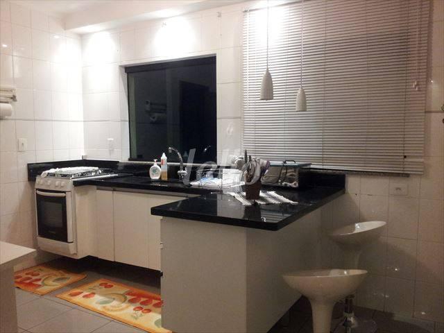 CAZINHA COM BALCÃO de Apartamento à venda, Padrão com 94 m², 3 quartos e 2 vagas em Vila Pires - Santo André
