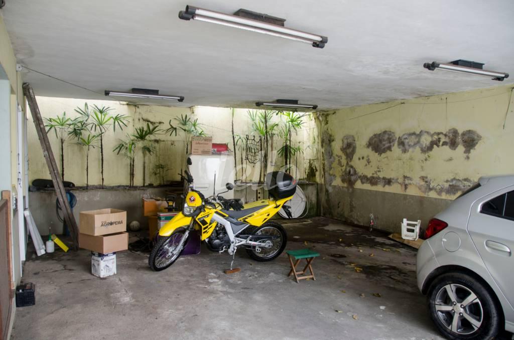 DSC_0761 de Casa à venda, sobrado com 342 m², 3 quartos e 6 vagas em Jardim Pilar - Santo André