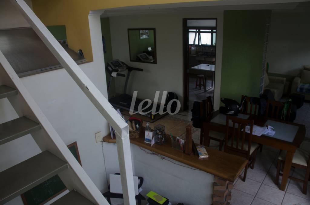 DSC_0793 de Casa à venda, sobrado com 342 m², 3 quartos e 6 vagas em Jardim Pilar - Santo André