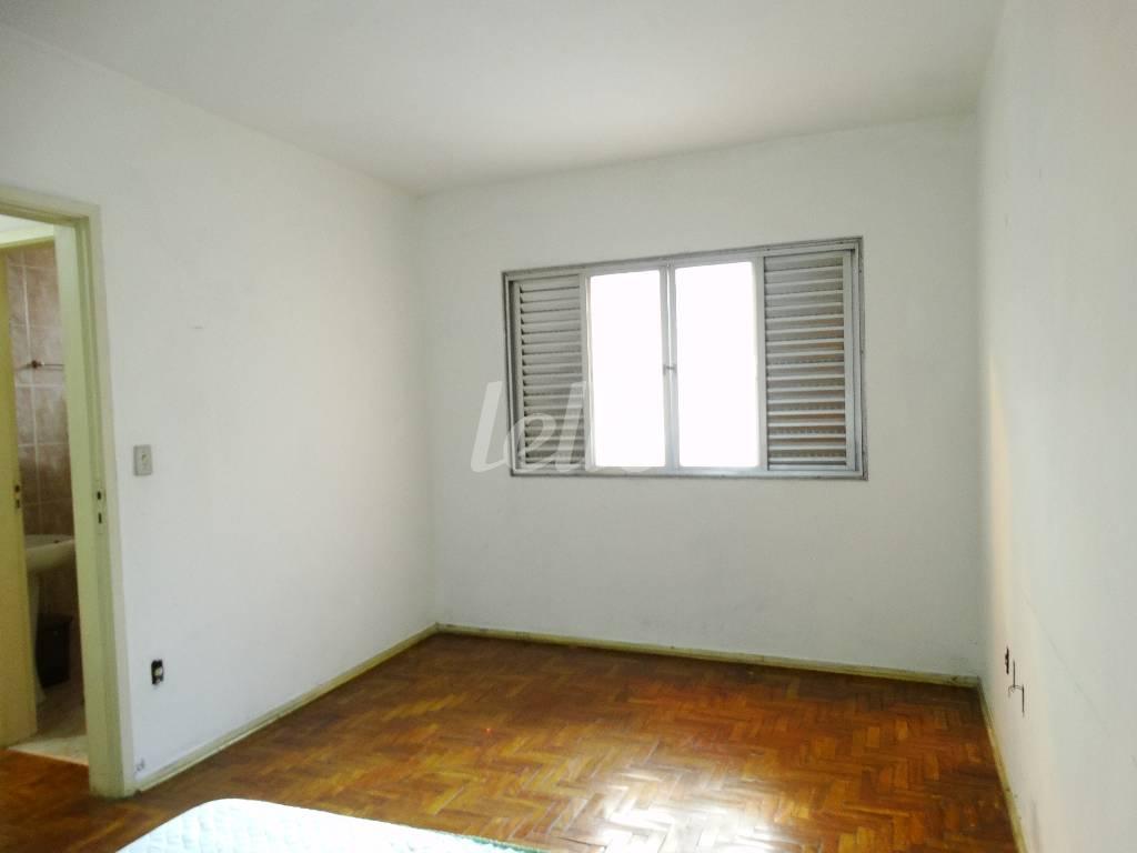 DORMITÓRIO 1 ESDÍCULA de Casa para alugar, sobrado com 520 m², 5 quartos e 8 vagas em Vila Lúcia - São Paulo