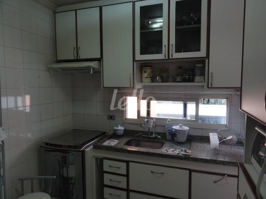 COZINHA de Apartamento à venda, Padrão com 65 m², 2 quartos e 1 vaga em Vila Monte Alegre - São Paulo