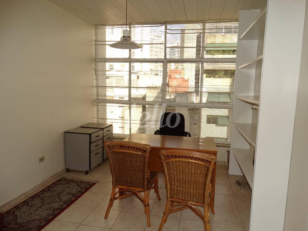 SALA de Sala / Conjunto para alugar, Padrão com 97 m², e em Vila Buarque - São Paulo