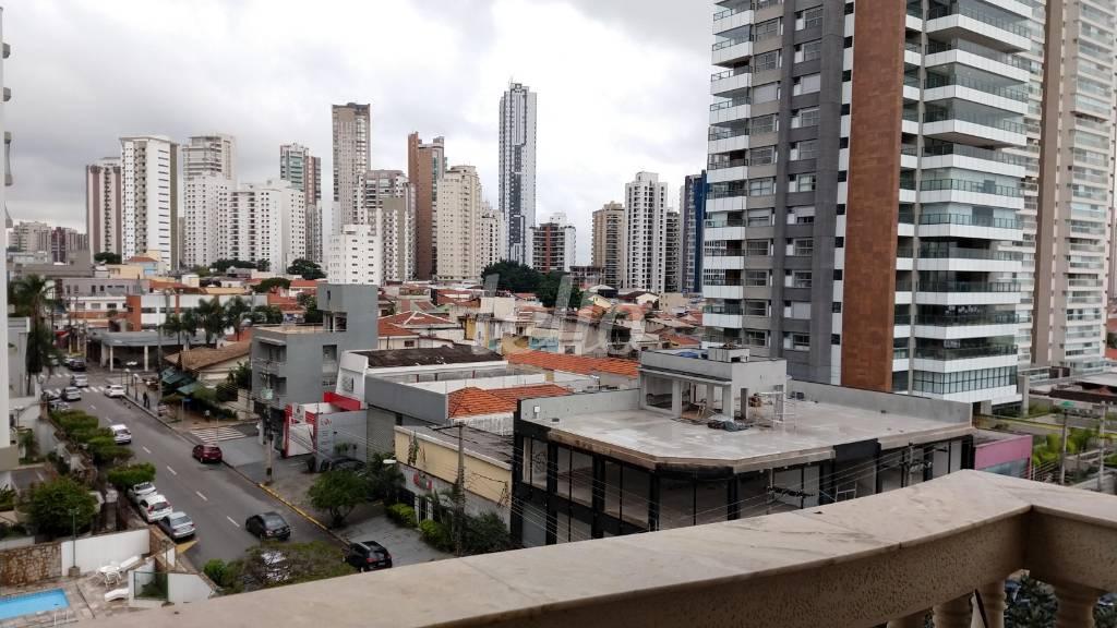 VISTA de Apartamento à venda, Padrão com 244 m², 4 quartos e 3 vagas em Tatuapé - São Paulo