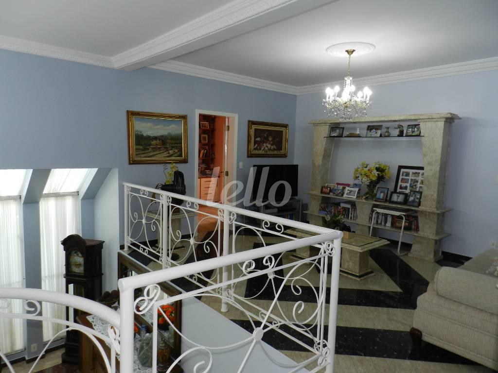 SALA INTIMA de Casa à venda, sobrado com 624 m², 4 quartos e 6 vagas em Portal do Paraíso I - Jundiaí