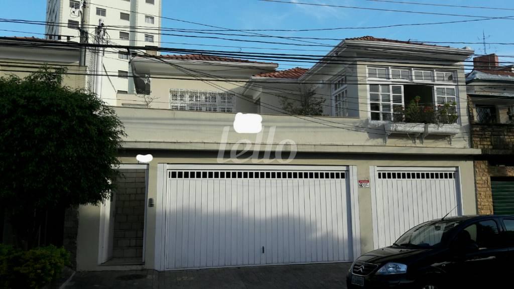 FACHADA PRINCIPAL de Casa à venda, assobradada com 314 m², 3 quartos e 3 vagas em Água Fria - São Paulo