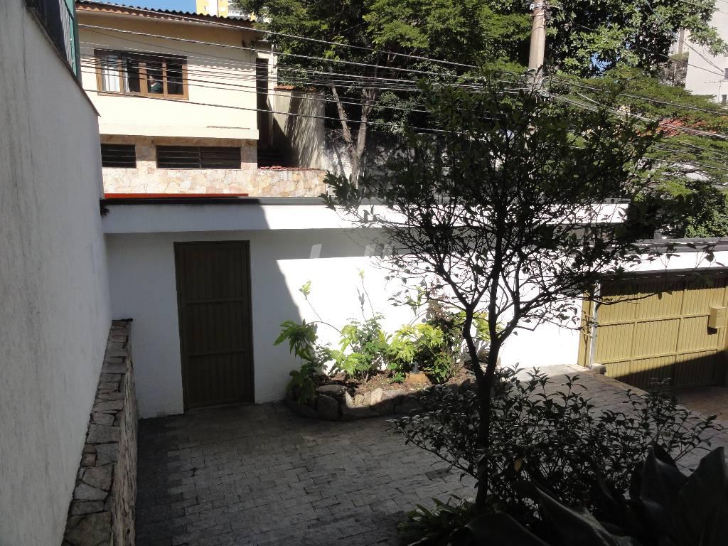 FACHADA de Casa à venda, sobrado com 265 m², 3 quartos e 6 vagas em Chácara Inglesa - São Paulo