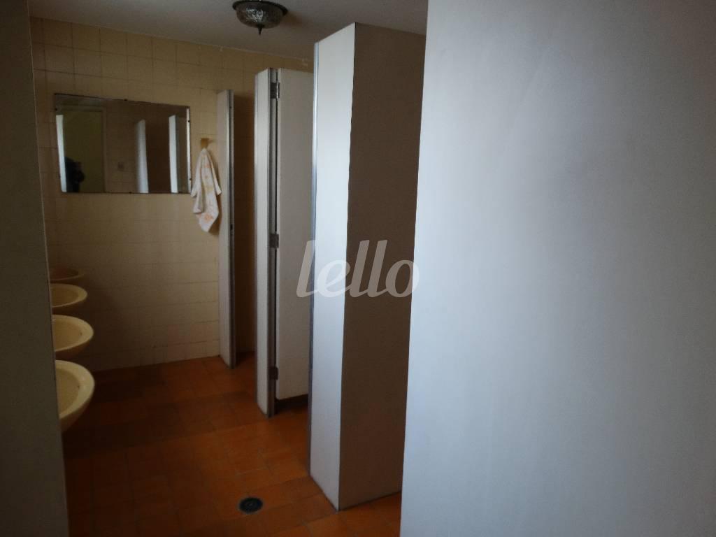 WC de Sala / Conjunto para alugar, Padrão com 190 m², e 2 vagas em Santa Cecília - São Paulo