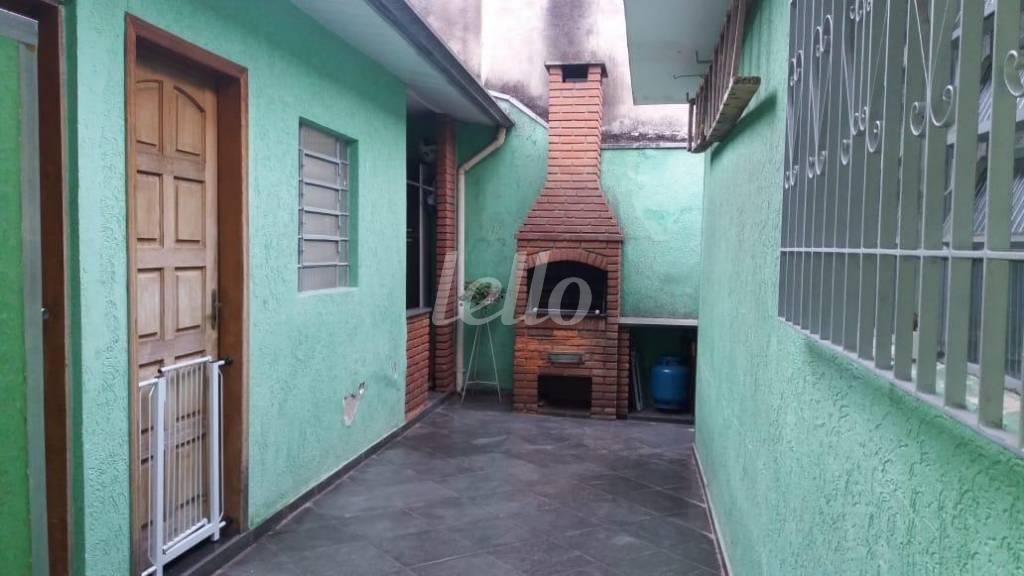 CHURRASQUEIRA de Casa à venda, de vila - térrea com 128 m², 2 quartos e 2 vagas em Vila Carrão - São Paulo