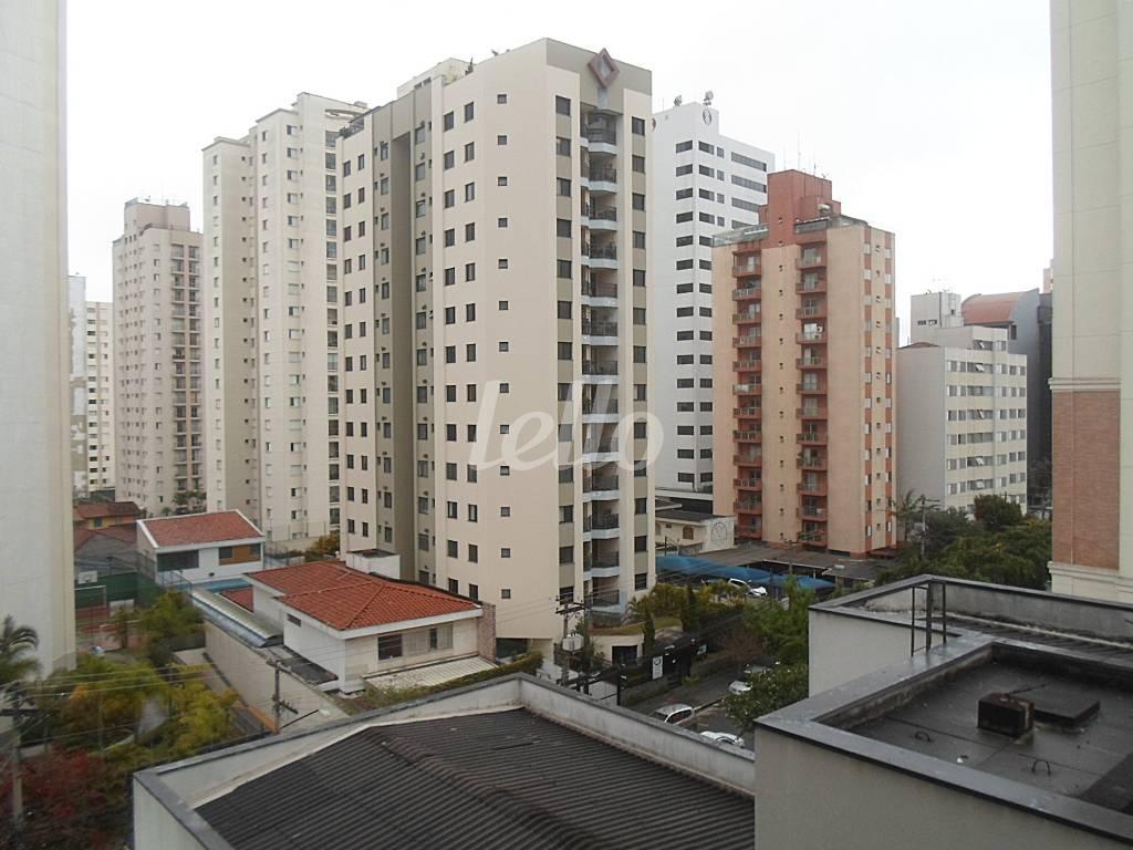 VISTA de Sala / Conjunto à venda, Padrão com 31 m², e 1 vaga em Parque Imperial - São Paulo