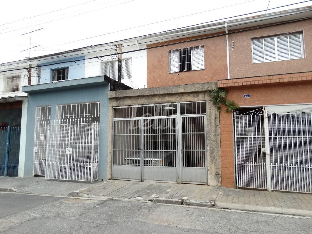 FACHADA de Casa à venda, sobrado com 70 m², 2 quartos e 1 vaga em Mooca - São Paulo