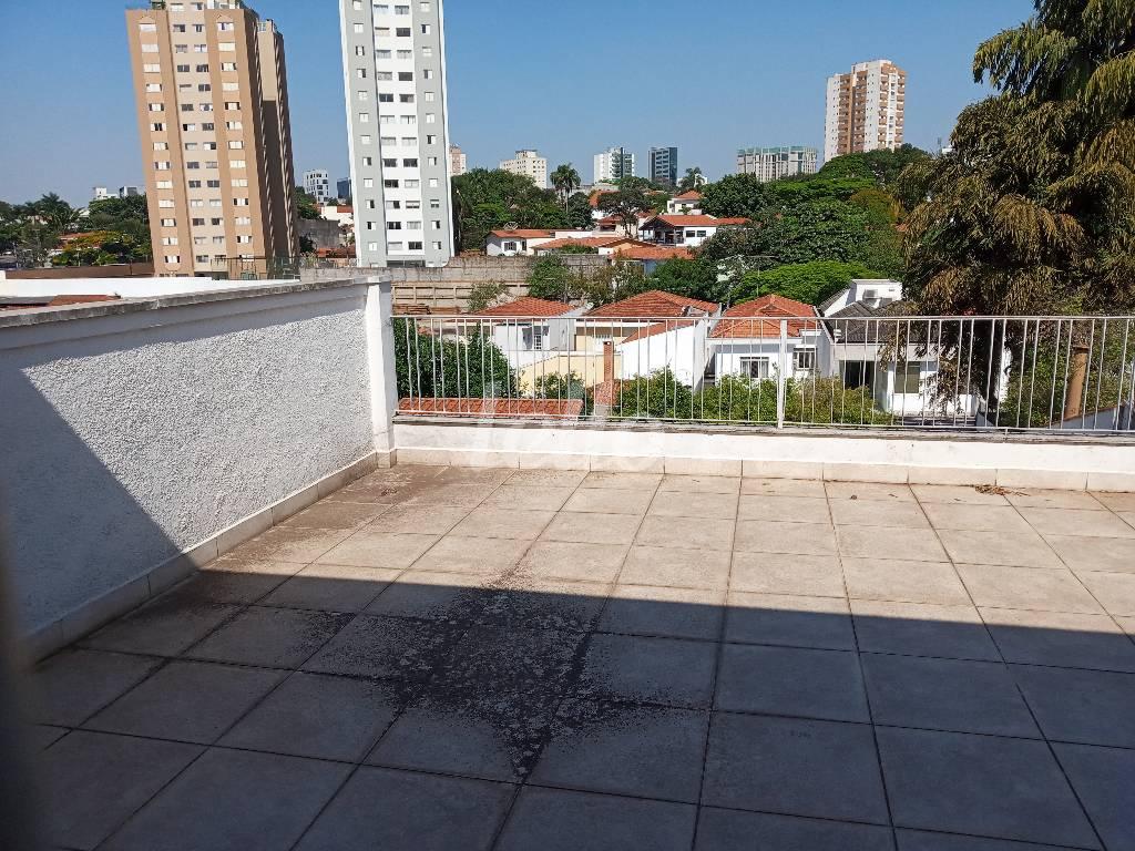 VARANDA de Casa para alugar, sobrado com 487 m², 5 quartos e 12 vagas em Parque Colonial - São Paulo