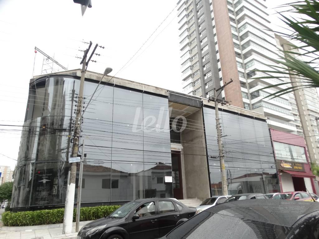 FACHADA de Prédio Comercial para alugar, Monousuário com 1050 m², e 10 vagas em Tatuapé - São Paulo