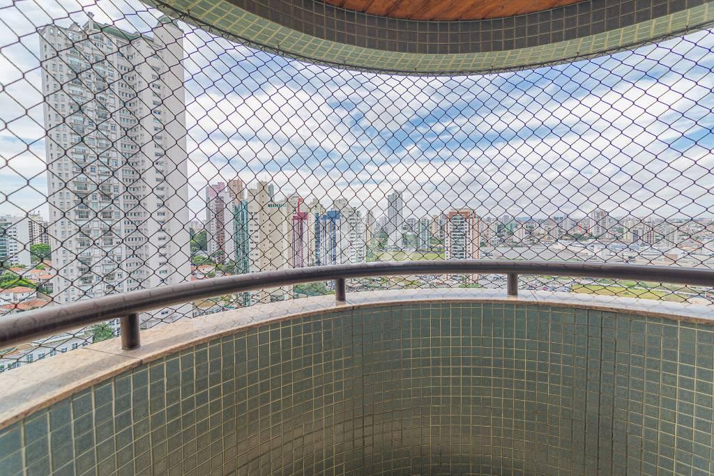 VARANDA DA SUÍTE de Apartamento à venda, Padrão com 375 m², 4 quartos e 5 vagas em Vila Regente Feijó - São Paulo