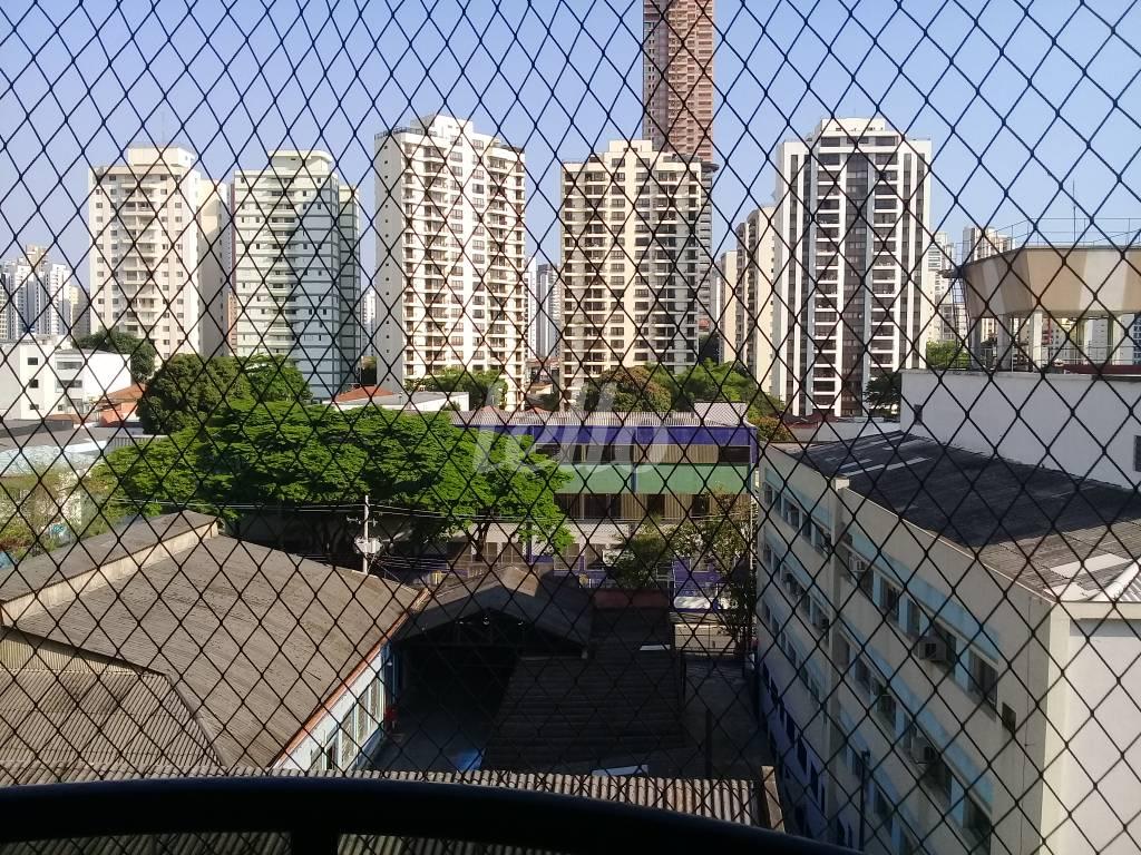VISTA de Apartamento à venda, Padrão com 119 m², 3 quartos e 2 vagas em Vila Gomes Cardim - São Paulo