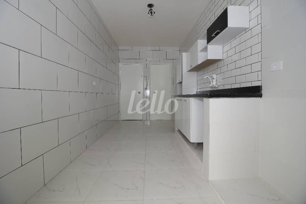 COZINHA de Apartamento à venda, Padrão com 135 m², 3 quartos e 2 vagas em Jardim Paulista - São Paulo