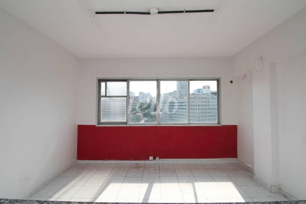 SALA 2 de Sala / Conjunto para alugar, Padrão com 52 m², e em Liberdade - São Paulo