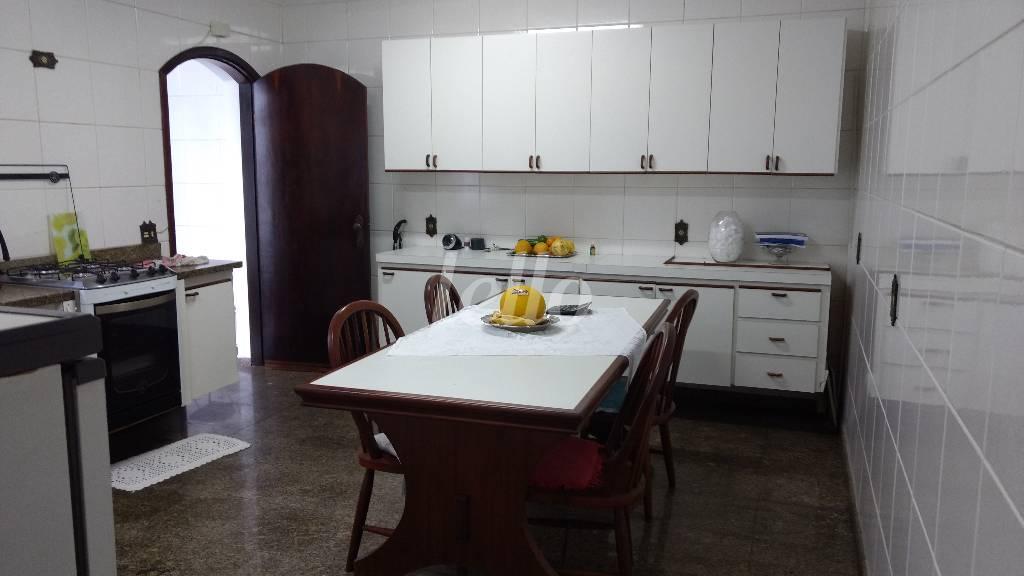 COZINHA de Casa à venda, sobrado com 180 m², 3 quartos e 2 vagas em Vila Prudente - São Paulo