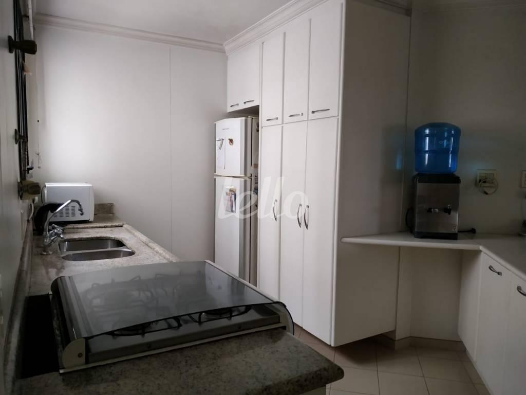 COZINHA de Apartamento à venda, Padrão com 156 m², 3 quartos e 2 vagas em Tatuapé - São Paulo