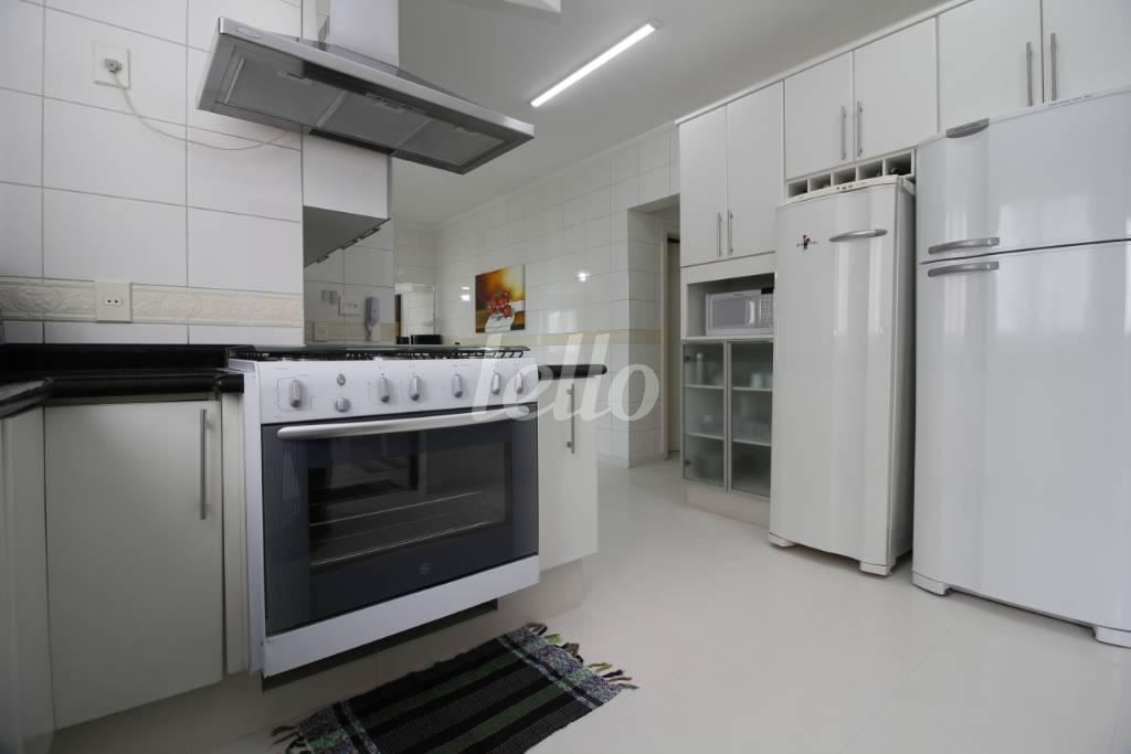 COZINHA de Apartamento à venda, Padrão com 260 m², 4 quartos e 4 vagas em Parque Mandaqui - São Paulo