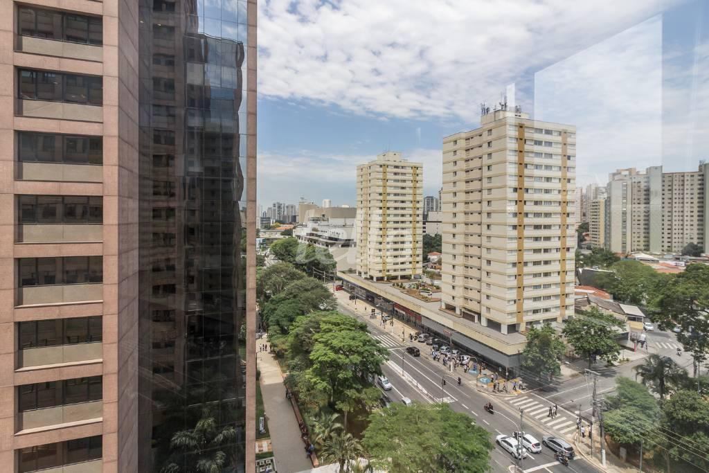 VISTA de Andar para alugar, Padrão com 1015 m², e 25 vagas em Água Branca - São Paulo