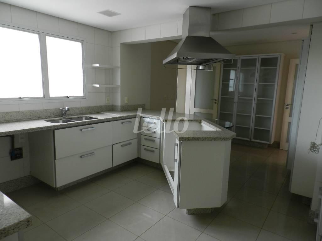 013 de Apartamento à venda, Duplex com 325 m², 4 quartos e 5 vagas em Vila Virgínia - Jundiaí