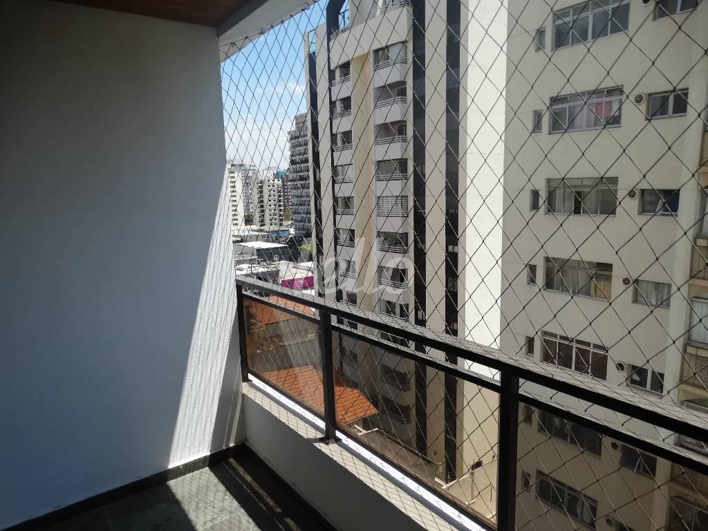 SACADA de Apartamento à venda, Padrão com 96 m², 3 quartos e 2 vagas em Indianópolis - São Paulo