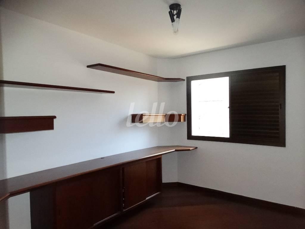 DORMITORIO de Apartamento à venda, Padrão com 96 m², 3 quartos e 2 vagas em Indianópolis - São Paulo