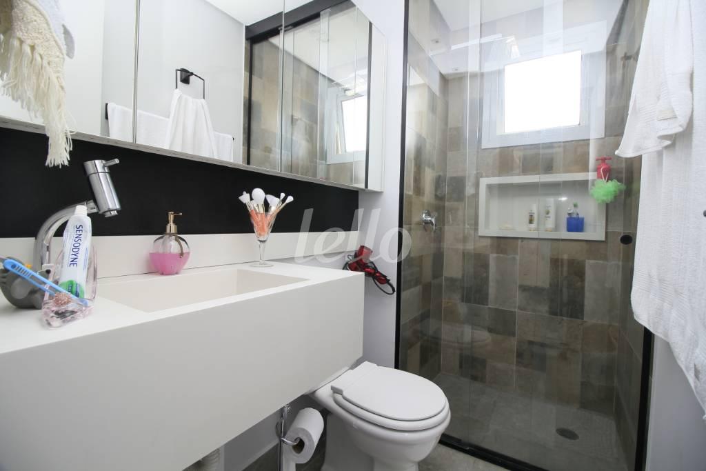 WC SUÍTE de Apartamento à venda, Padrão com 66 m², 2 quartos e 1 vaga em Jardim Aeroporto - São Paulo