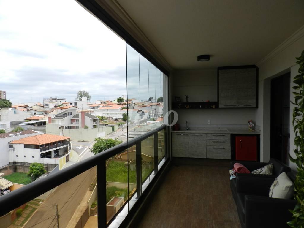 VARANDA de Apartamento à venda, Padrão com 122 m², 6 quartos e 2 vagas em Vila Isabel Eber - Jundiaí