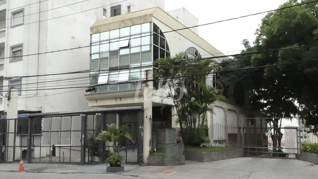 FACHADA de Prédio Comercial para alugar, Multiusuário com 1227 m², e 10 vagas em Tucuruvi - São Paulo