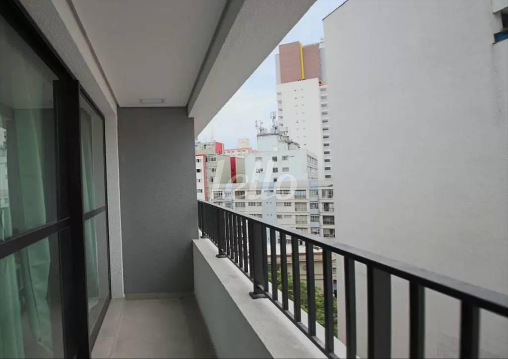 VARANDA de Apartamento à venda, Studio com 25 m², 1 quarto e em Bela Vista - São Paulo