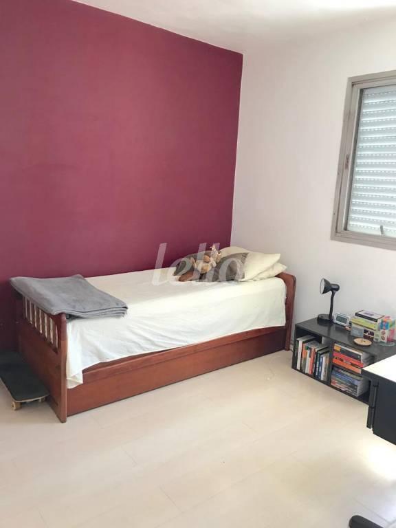 QUARTO de Apartamento à venda, Padrão com 110 m², 3 quartos e 2 vagas em Vila Clementino - São Paulo