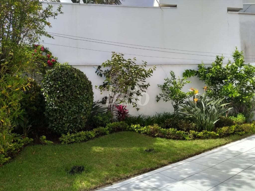 JARDIM de Casa à venda, sobrado com 390 m², 3 quartos e 5 vagas em Jardim Franca - São Paulo