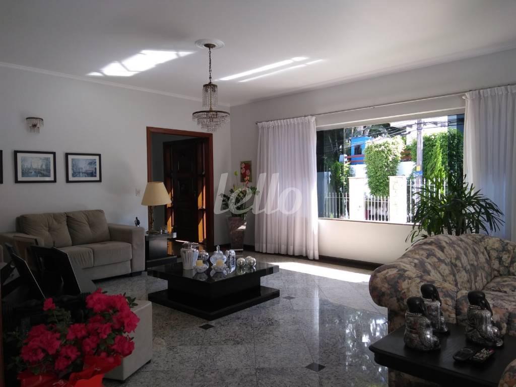 SALA 6 de Casa à venda, sobrado com 390 m², 3 quartos e 5 vagas em Jardim Franca - São Paulo