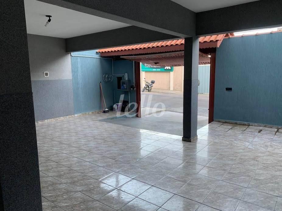 GARAGEM de Casa à venda, sobrado com 219 m², 3 quartos e 4 vagas em Vila Nova Jundiainópolis - Jundiaí