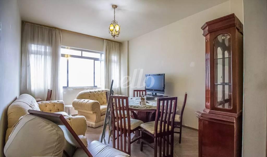 SALA de Apartamento para alugar, Padrão com 159 m², 2 quartos e 1 vaga em Bela Vista - São Paulo
