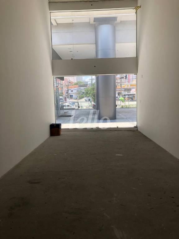 SALA de Sala / Conjunto à venda, Padrão com 50 m², e 1 vaga em Vila Carrão - São Paulo