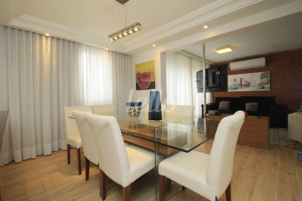 SALA DE JANTAR de Apartamento à venda, cobertura - Padrão com 236 m², 3 quartos e 1 vaga em Perdizes - São Paulo