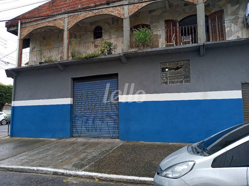 FRENTE de Loja para alugar, Padrão com 60 m², e em Vila Santa Catarina - São Paulo