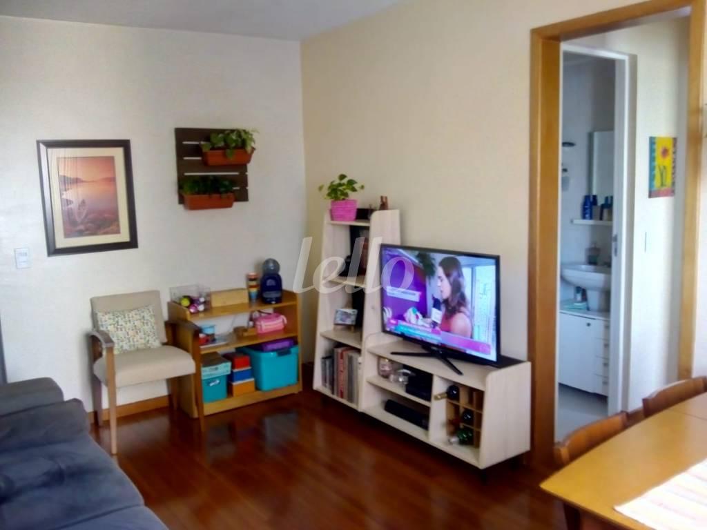 SALA de Apartamento à venda, Padrão com 48 m², 2 quartos e 1 vaga em Brás - São Paulo