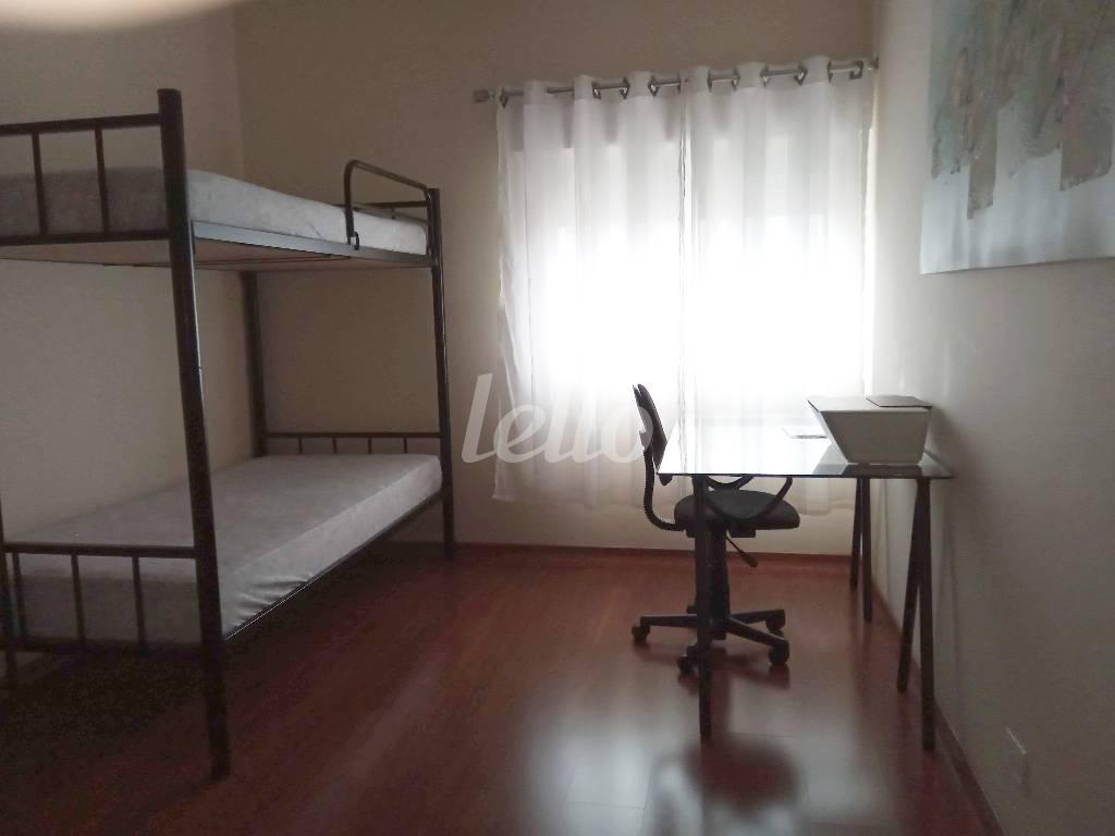 QUARTO de Apartamento à venda, Padrão com 125 m², 3 quartos e 2 vagas em Água Fria - São Paulo