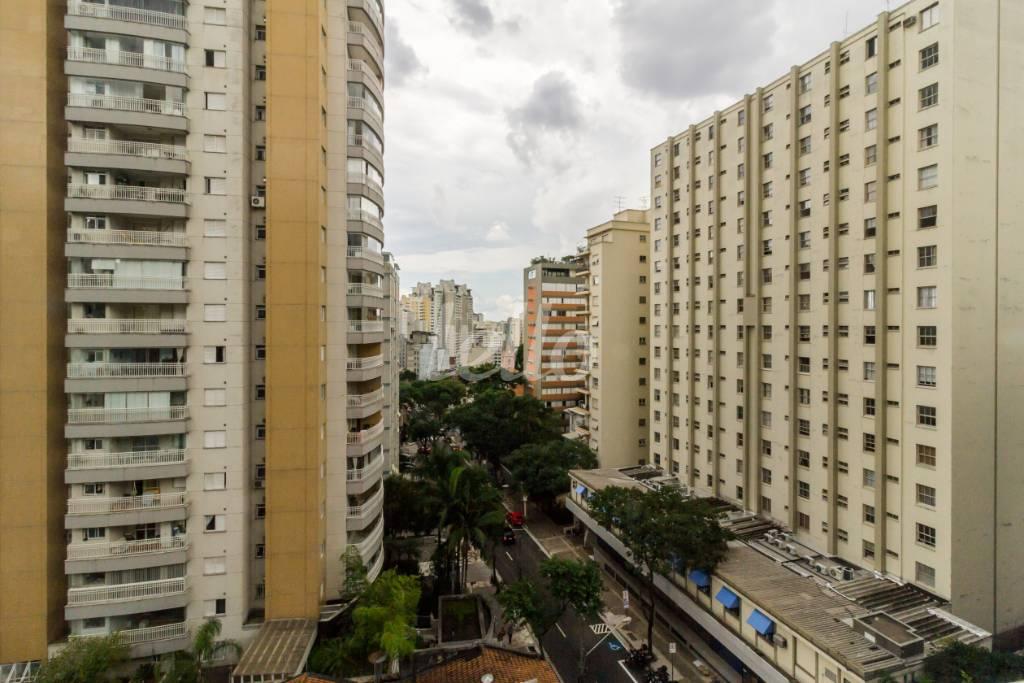 VISTA de Apartamento à venda, Padrão com 157 m², 3 quartos e 1 vaga em Consolação - São Paulo